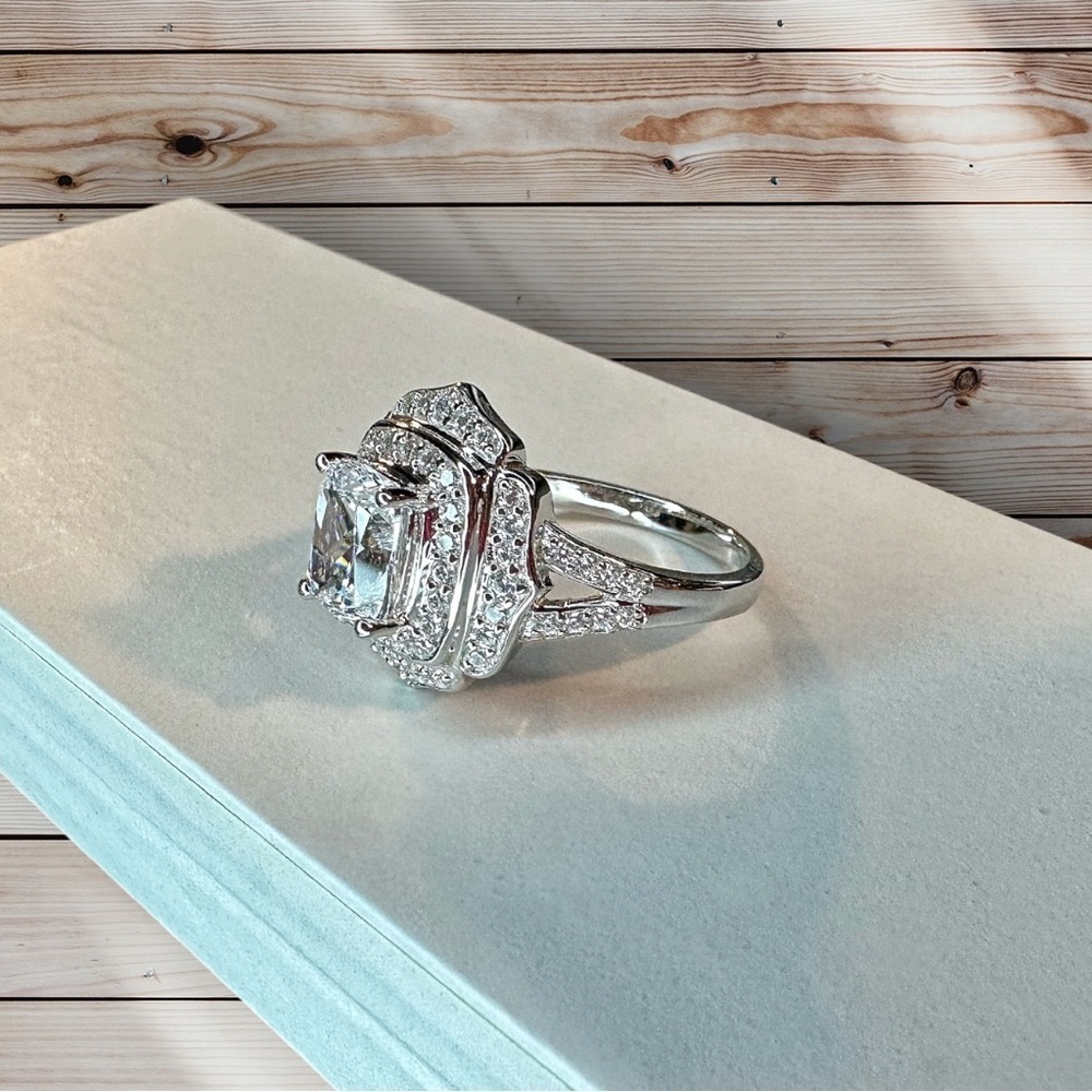 NEW Antique / Vintage / Estate Style White CZ Rhodium-Plated 925 Sterling Ring - Picture 10 of 16